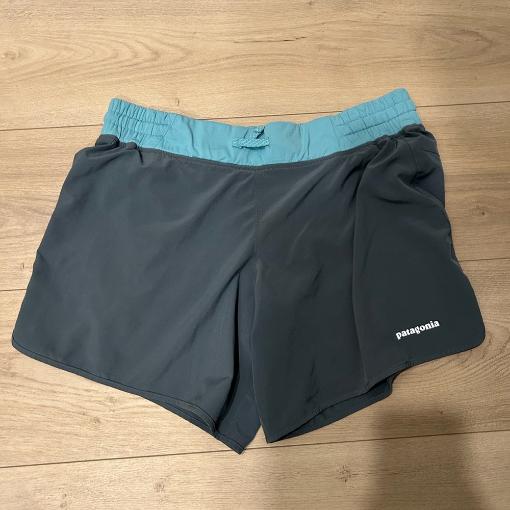 Patagonia Women's Teal and Charcoal Athletic Shorts, Women’s Size M